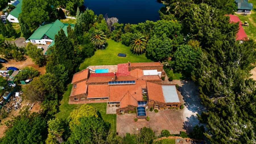 5 Bedroom Property for Sale in Kaalplaats West Gauteng