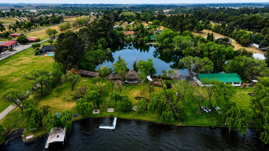 5 Bedroom Property for Sale in Kaalplaats West Gauteng