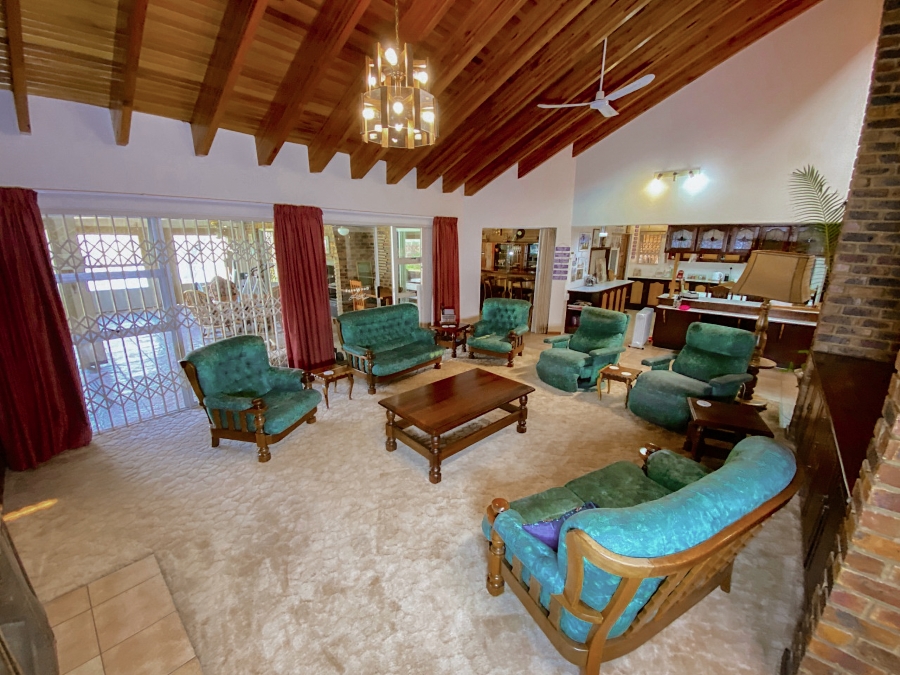 5 Bedroom Property for Sale in Kaalplaats West Gauteng
