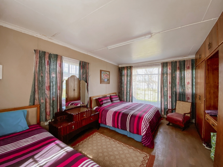 5 Bedroom Property for Sale in Kaalplaats West Gauteng