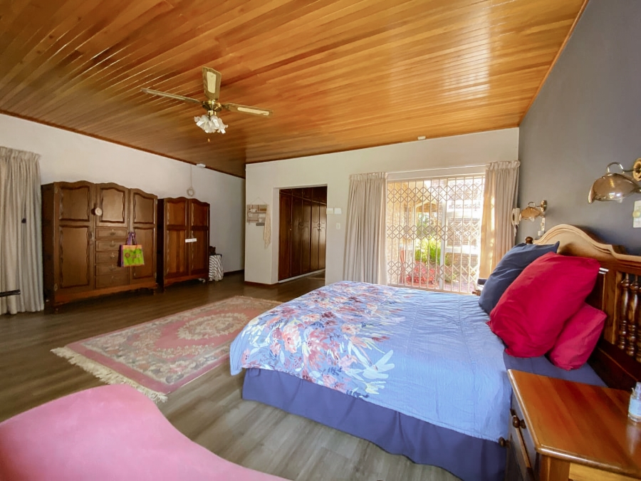 5 Bedroom Property for Sale in Kaalplaats West Gauteng