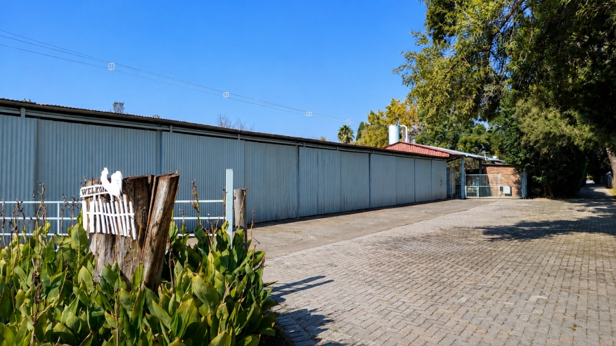 5 Bedroom Property for Sale in Kaalplaats West Gauteng