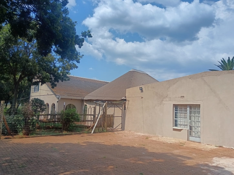 4 Bedroom Property for Sale in Avalonia A H Gauteng