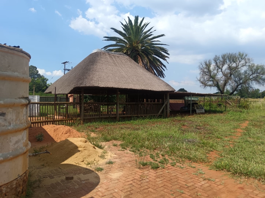 4 Bedroom Property for Sale in Avalonia A H Gauteng