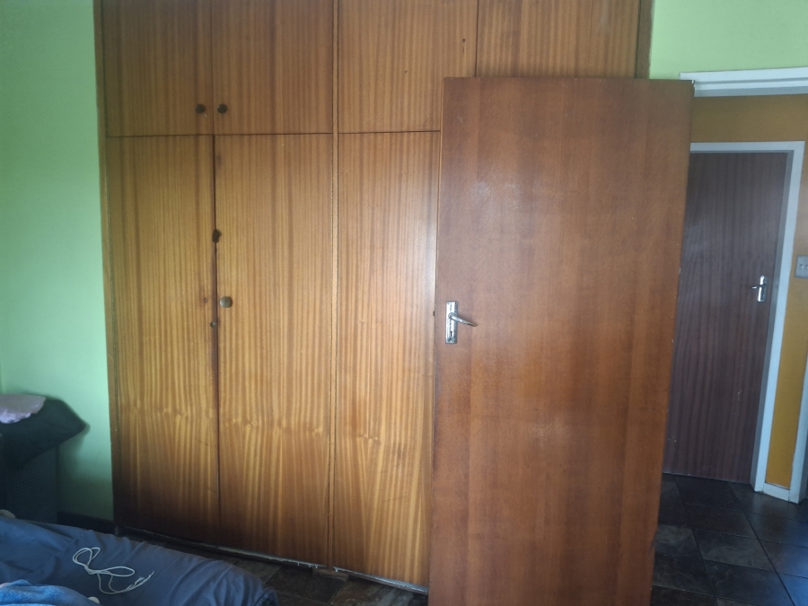 3 Bedroom Property for Sale in Klippoortje Gauteng