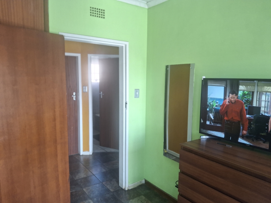 3 Bedroom Property for Sale in Klippoortje Gauteng