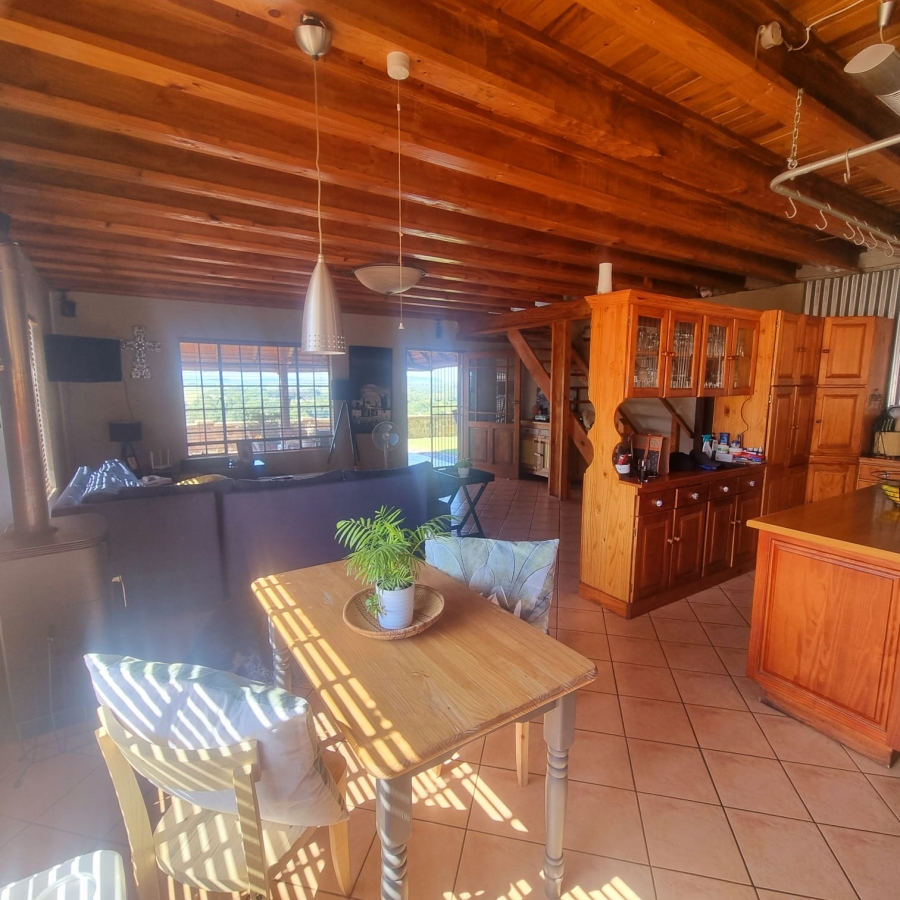 4 Bedroom Property for Sale in Vaaloewer Gauteng