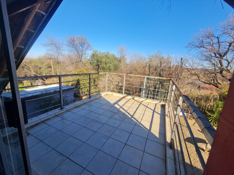 3 Bedroom Property for Sale in Vaaloewer Gauteng