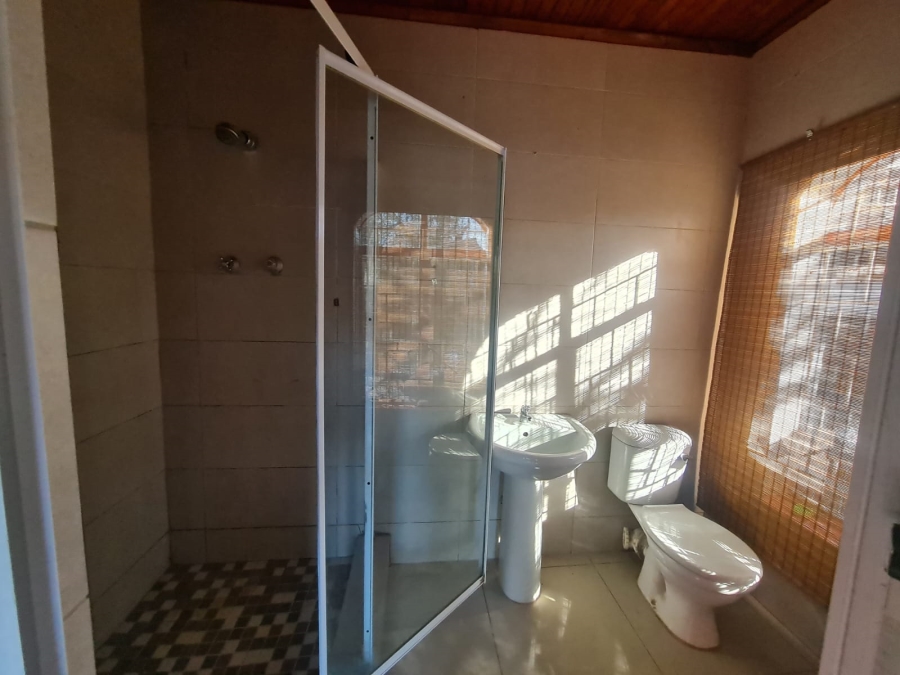 3 Bedroom Property for Sale in Vaaloewer Gauteng