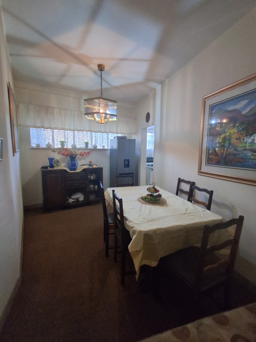 2 Bedroom Property for Sale in Three Rivers Proper Gauteng