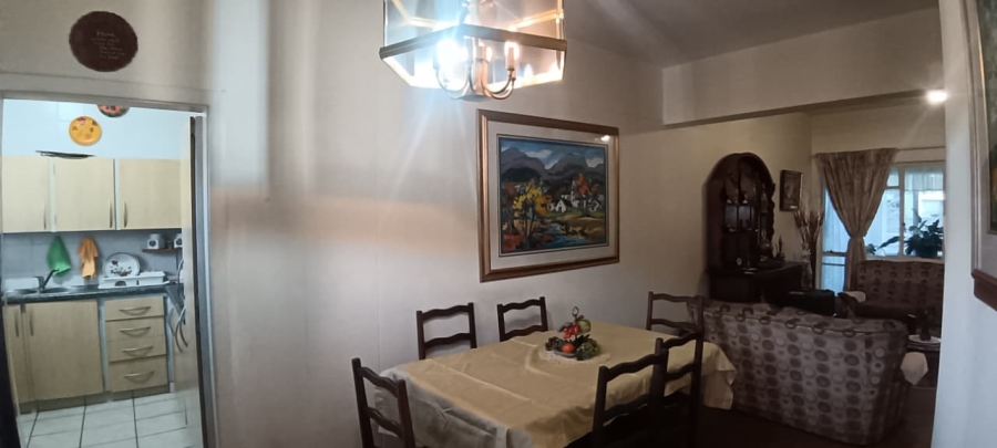 2 Bedroom Property for Sale in Three Rivers Proper Gauteng