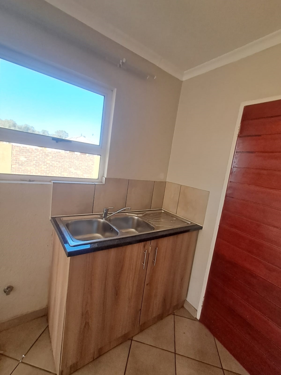 2 Bedroom Property for Sale in Brenthurst Gauteng