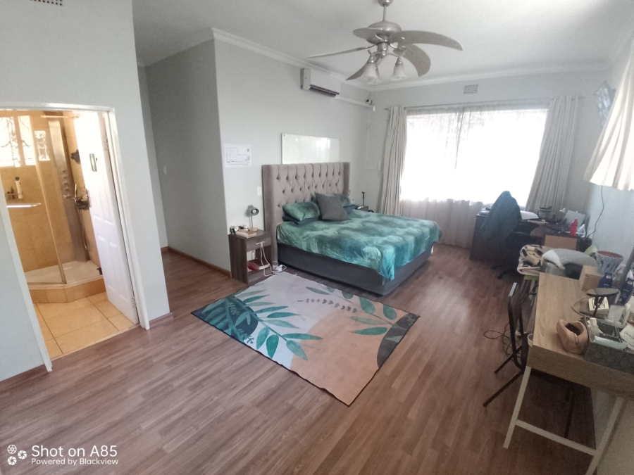 4 Bedroom Property for Sale in Risidale Gauteng