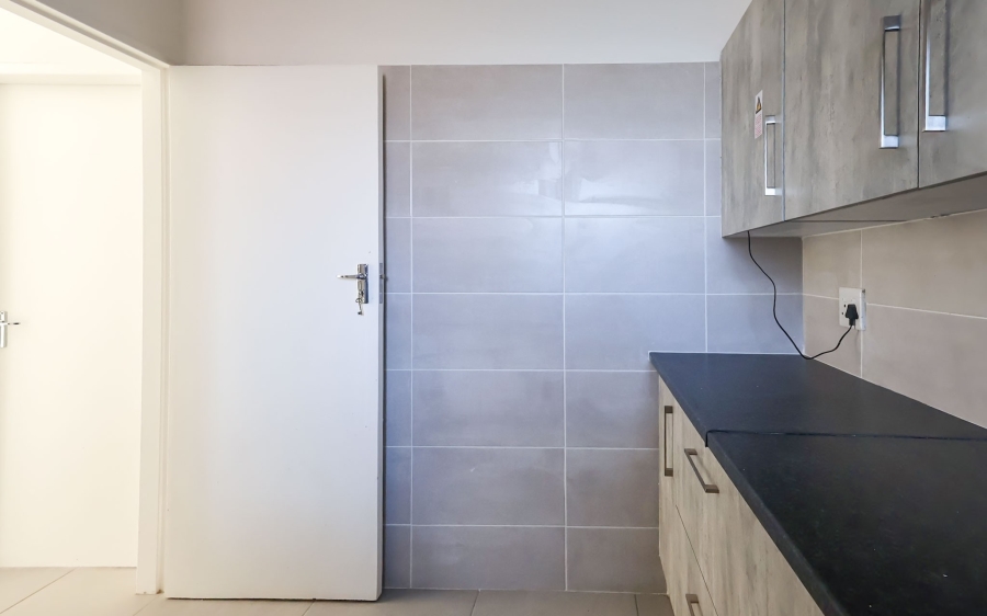 2 Bedroom Property for Sale in Weavind Park Gauteng
