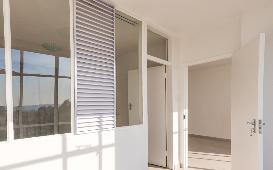 2 Bedroom Property for Sale in Weavind Park Gauteng
