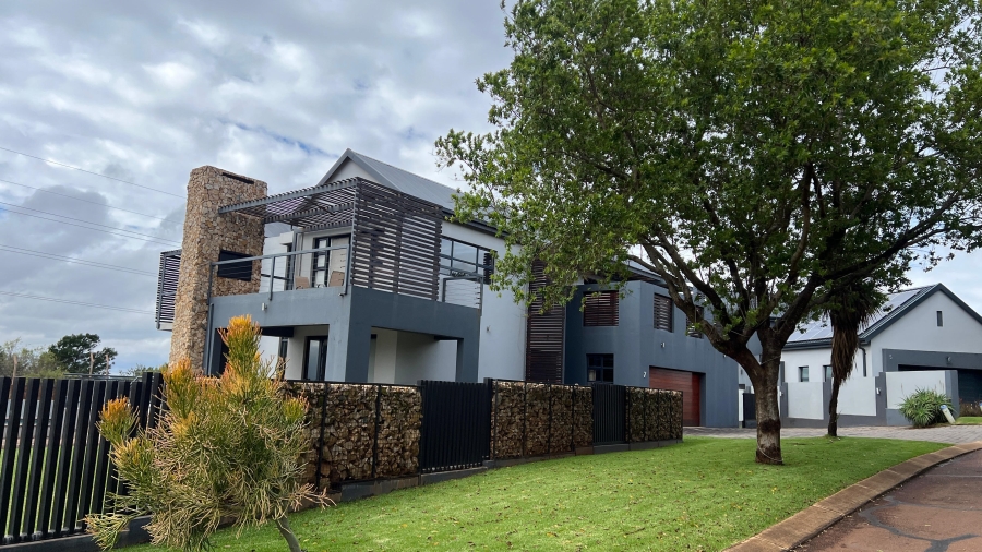5 Bedroom Property for Sale in The Hills Game Reserve Estate Gauteng