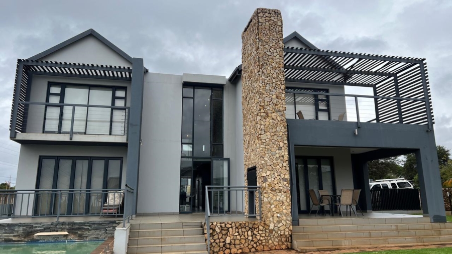 5 Bedroom Property for Sale in The Hills Game Reserve Estate Gauteng