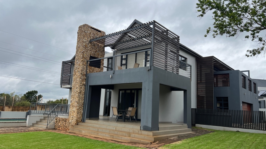 5 Bedroom Property for Sale in The Hills Game Reserve Estate Gauteng