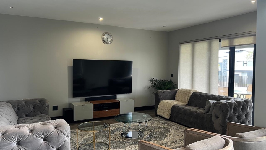 5 Bedroom Property for Sale in The Hills Game Reserve Estate Gauteng