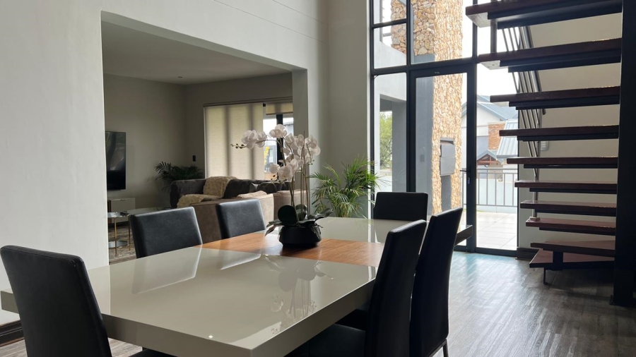 5 Bedroom Property for Sale in The Hills Game Reserve Estate Gauteng