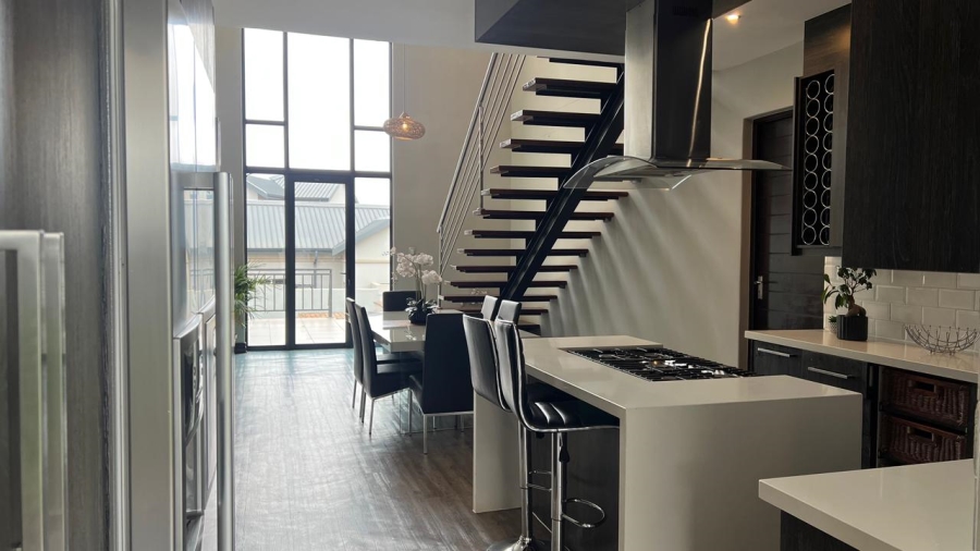 5 Bedroom Property for Sale in The Hills Game Reserve Estate Gauteng