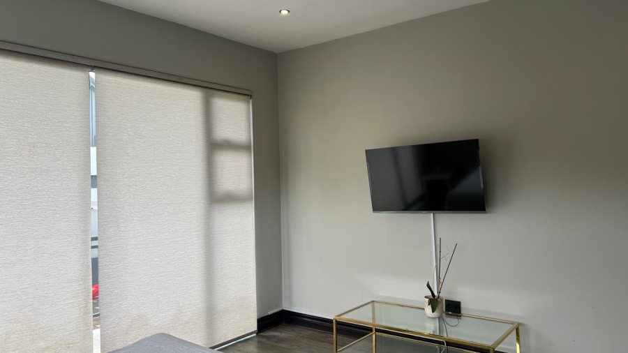 5 Bedroom Property for Sale in The Hills Game Reserve Estate Gauteng