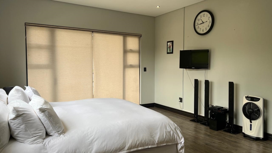 5 Bedroom Property for Sale in The Hills Game Reserve Estate Gauteng