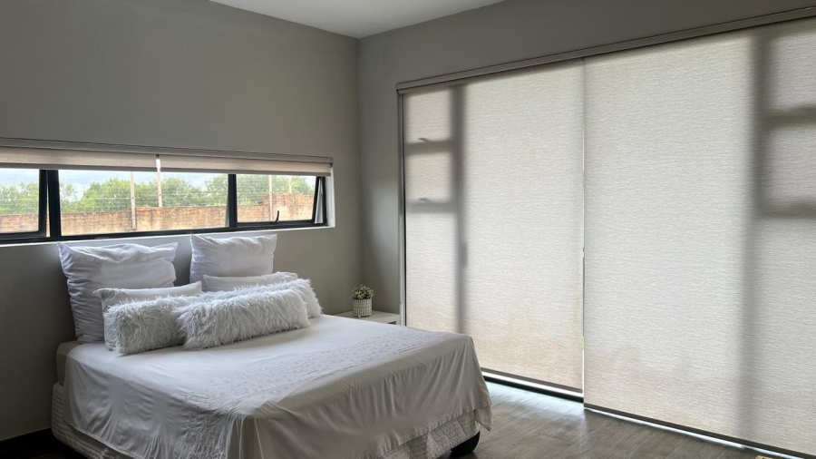 5 Bedroom Property for Sale in The Hills Game Reserve Estate Gauteng