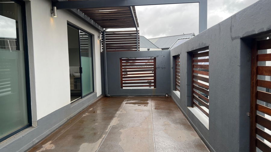 5 Bedroom Property for Sale in The Hills Game Reserve Estate Gauteng