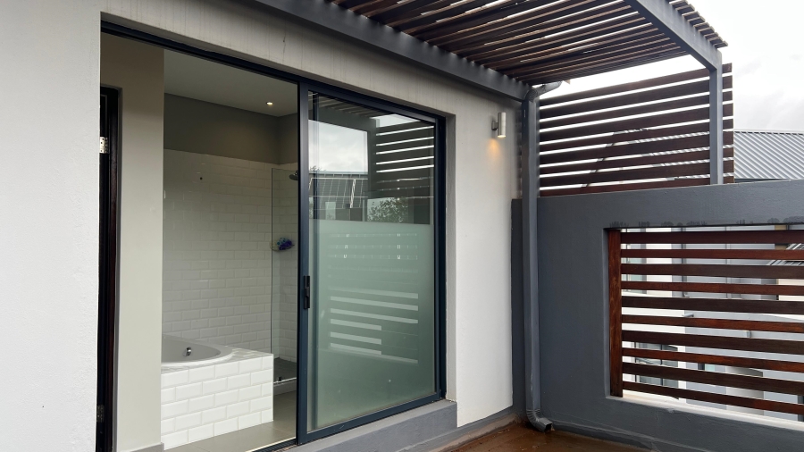 5 Bedroom Property for Sale in The Hills Game Reserve Estate Gauteng