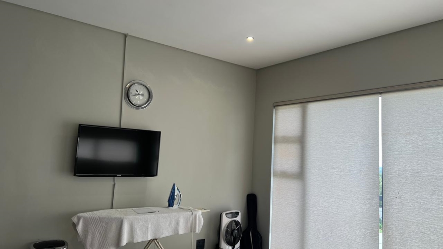 5 Bedroom Property for Sale in The Hills Game Reserve Estate Gauteng