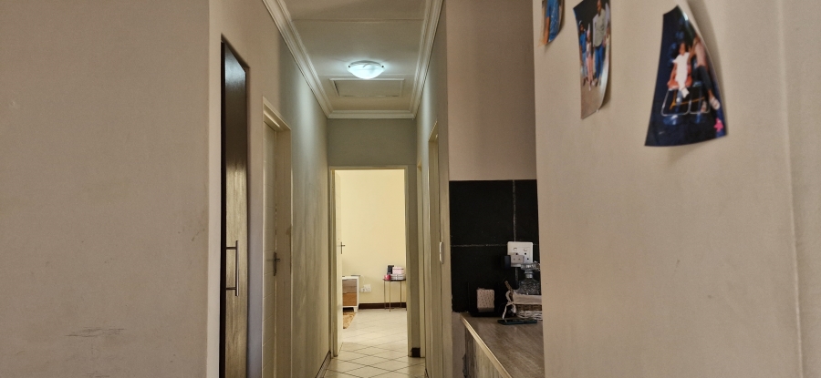 3 Bedroom Property for Sale in Willow Park Manor Gauteng