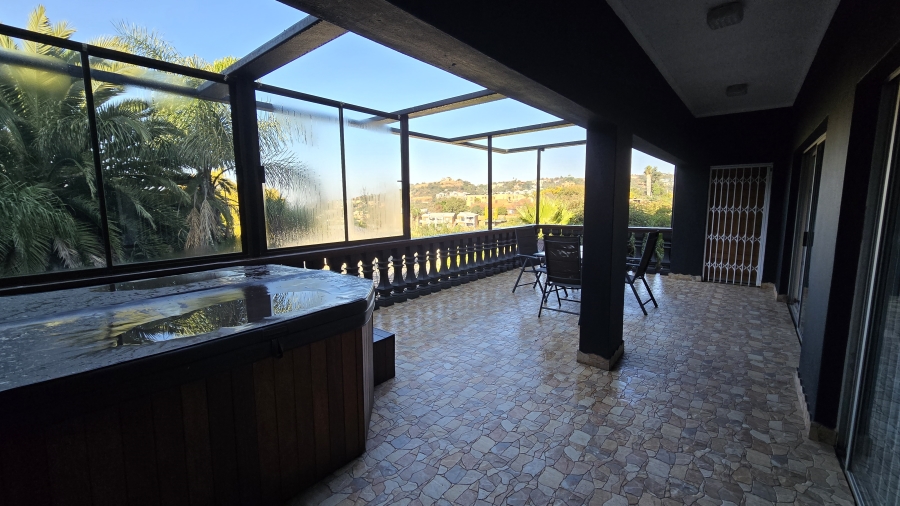 8 Bedroom Property for Sale in Bassonia Gauteng