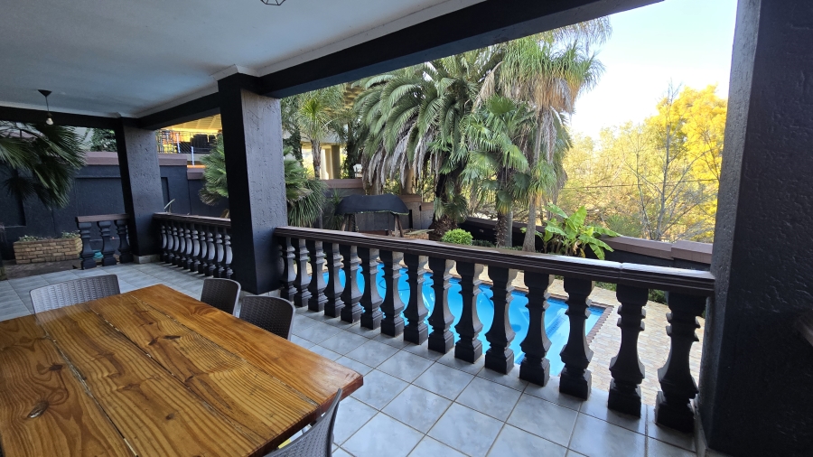 8 Bedroom Property for Sale in Bassonia Gauteng
