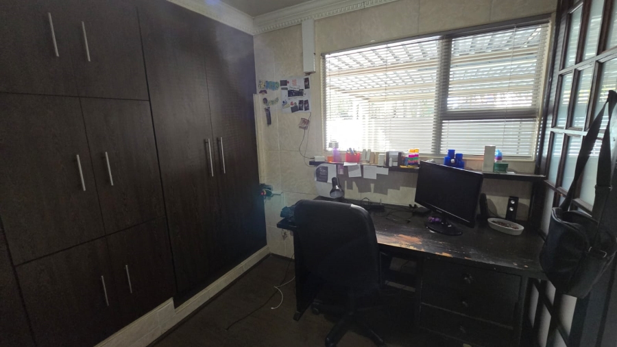 3 Bedroom Property for Sale in Mayberry Park Gauteng