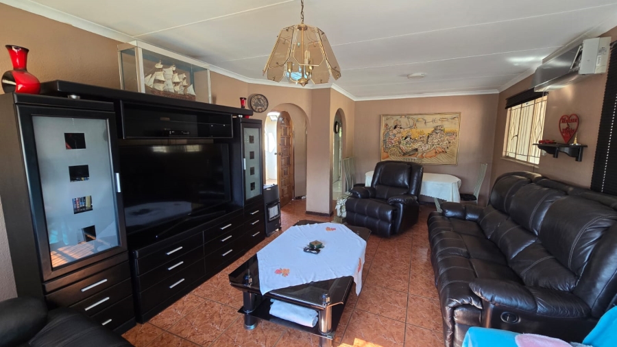 3 Bedroom Property for Sale in Mayberry Park Gauteng