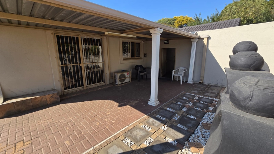 3 Bedroom Property for Sale in Mayberry Park Gauteng