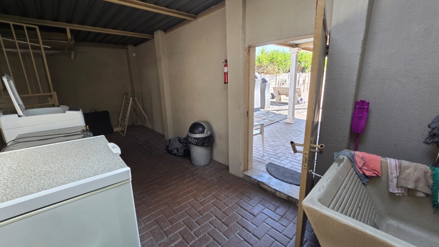 3 Bedroom Property for Sale in Mayberry Park Gauteng