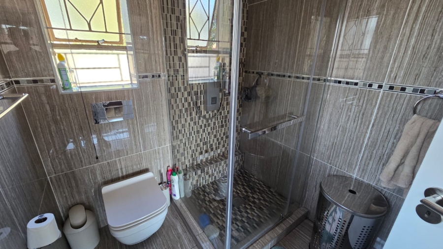 3 Bedroom Property for Sale in Mayberry Park Gauteng