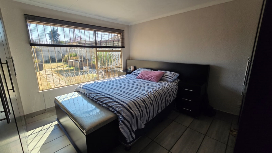 3 Bedroom Property for Sale in Mayberry Park Gauteng