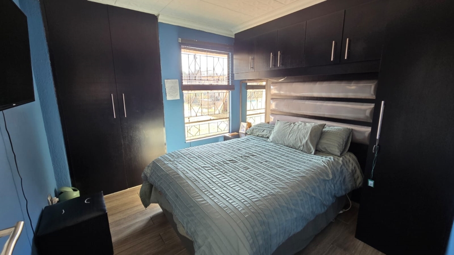 3 Bedroom Property for Sale in Mayberry Park Gauteng