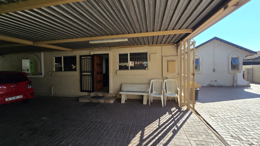 3 Bedroom Property for Sale in Mayberry Park Gauteng