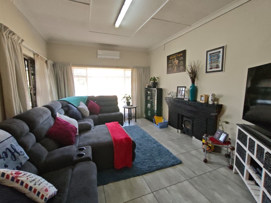 3 Bedroom Property for Sale in New Redruth Gauteng