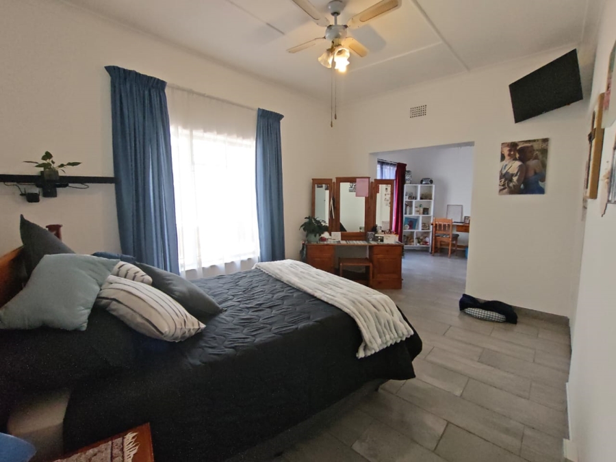 3 Bedroom Property for Sale in New Redruth Gauteng