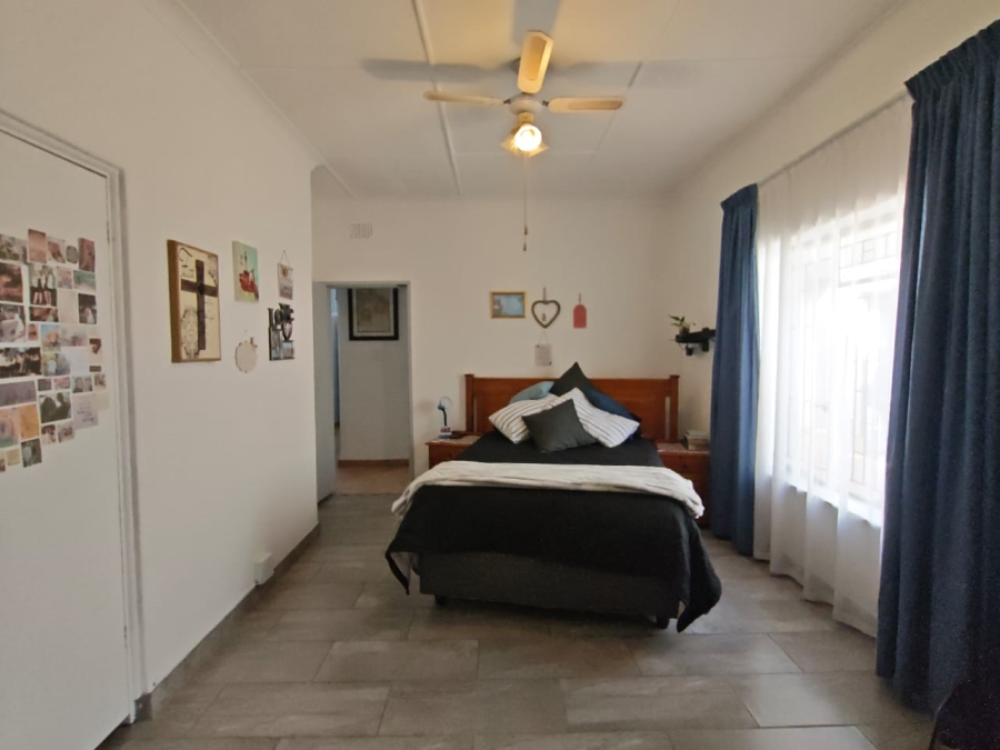 3 Bedroom Property for Sale in New Redruth Gauteng