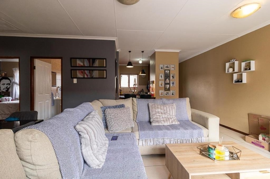 2 Bedroom Property for Sale in Meyersdal Gauteng