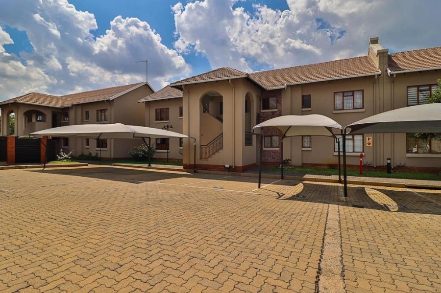 2 Bedroom Property for Sale in Meyersdal Gauteng