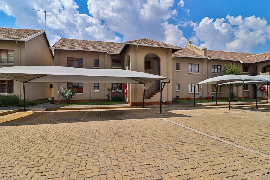 2 Bedroom Property for Sale in Meyersdal Gauteng