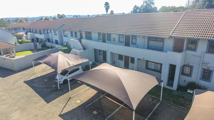 2 Bedroom Property for Sale in Verwoerdpark Gauteng