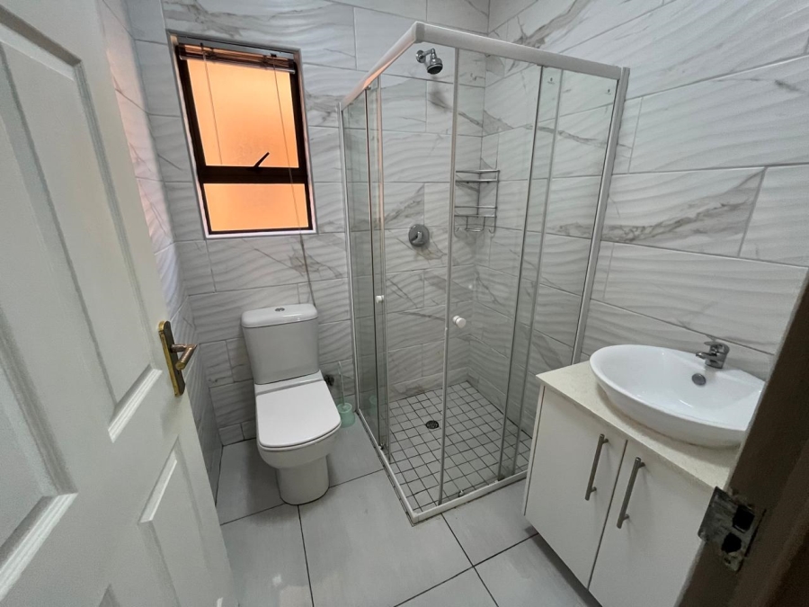 3 Bedroom Property for Sale in Brackenhurst Gauteng